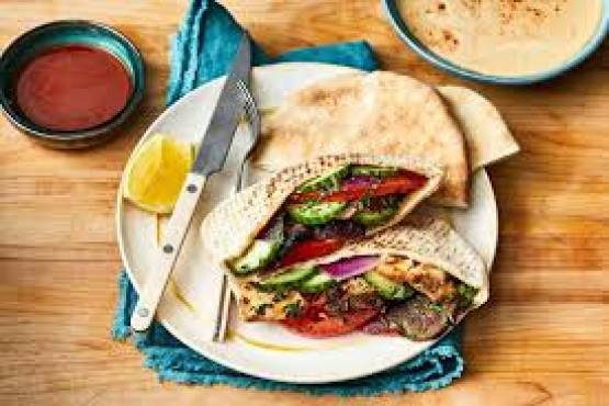 Shawarma Sandwich Meal وجبة شاورما ساندويتش